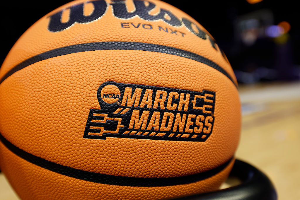 Jacksonville Dolphins v LSU Tigers