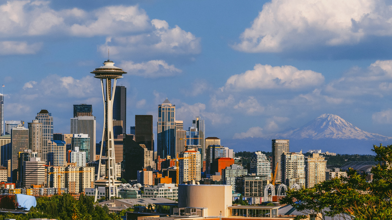 Seattle city with mount Rainer in background, Washington US