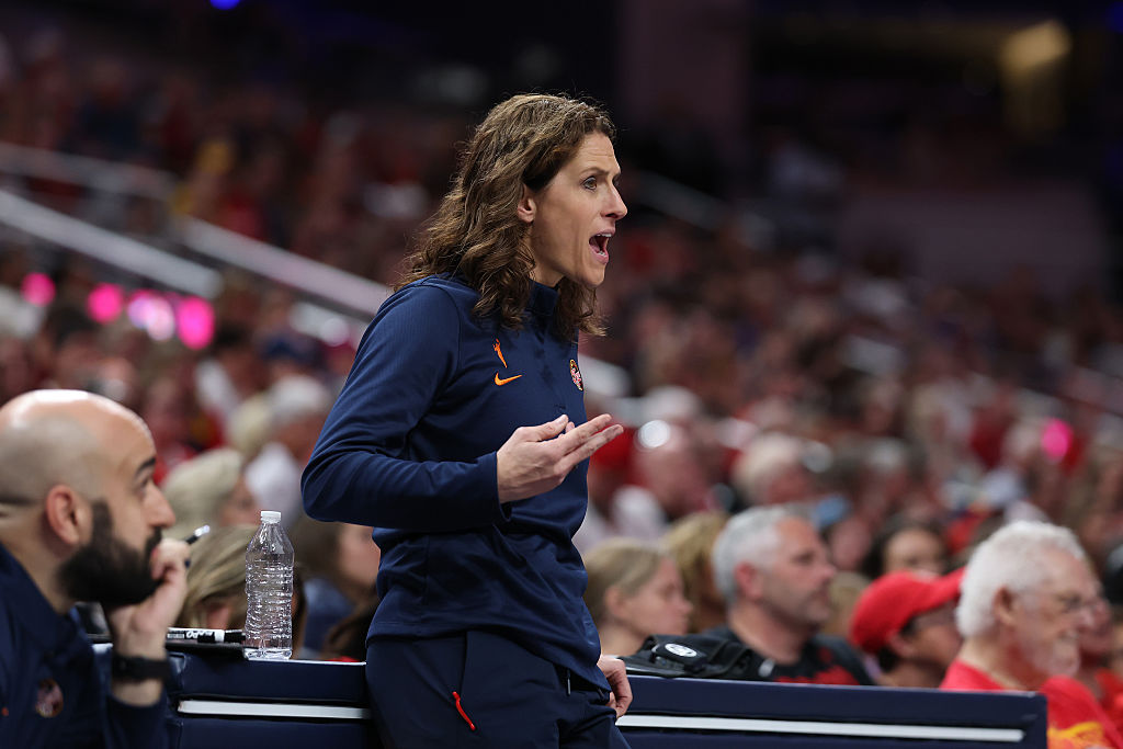 Phoenix Mercury v Indiana Fever