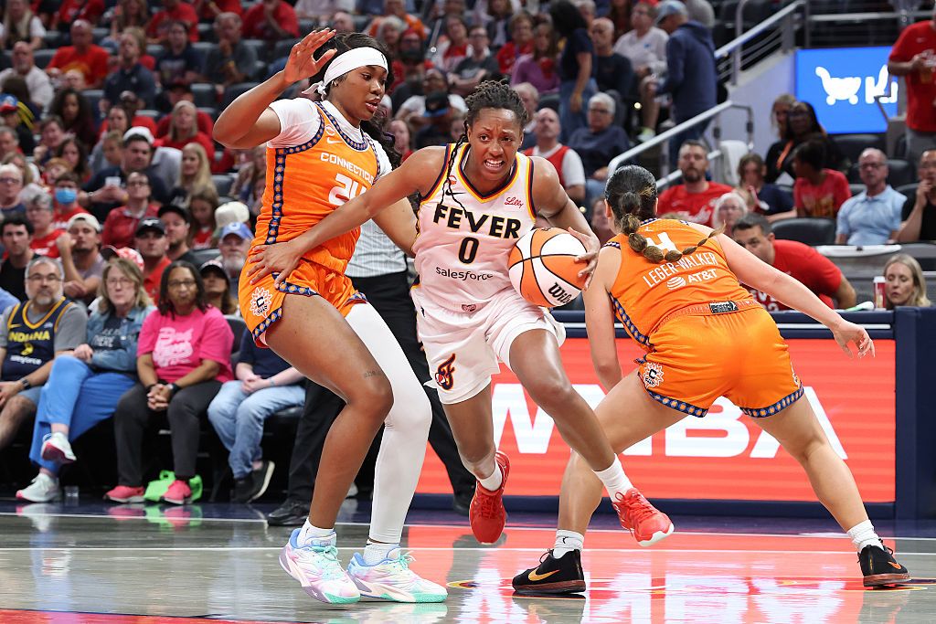 Connecticut Sun v Indiana Fever