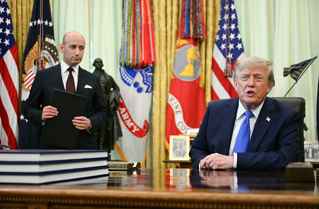CORRECTION / US-POLITICS-TRUMP