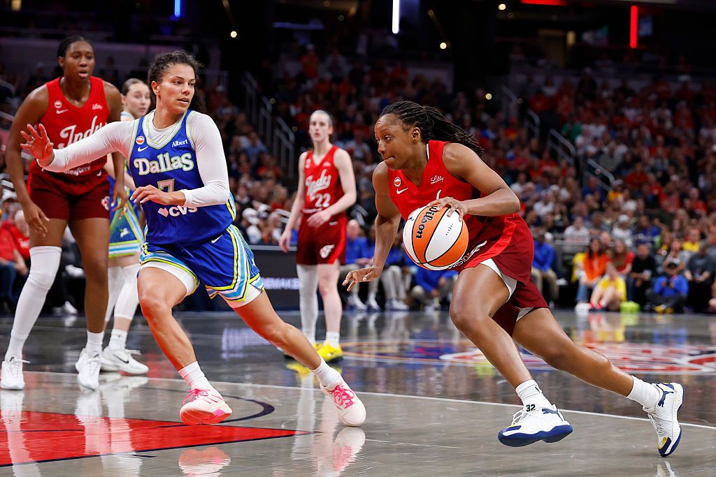 WNBA: AUG 14 Dallas Wings at Indiana Fever